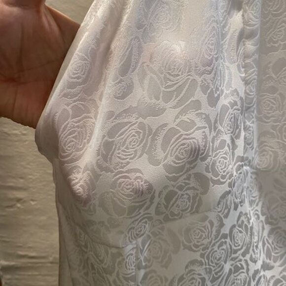 Verity Gown - Picture 5 of 15